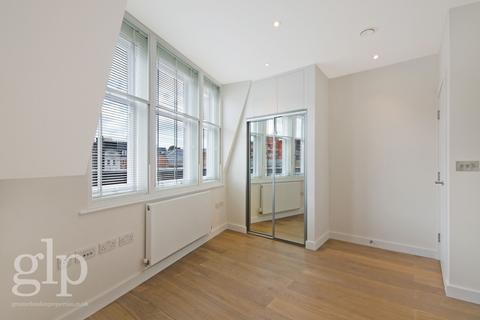 1 bedroom flat to rent, Lisle Street, Soho, WC2H