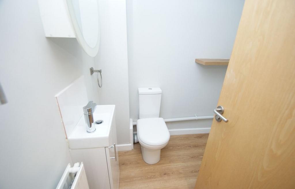 Picture 4