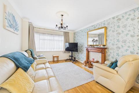 5 bedroom end of terrace house for sale, Bideford Road, Ruislip HA4