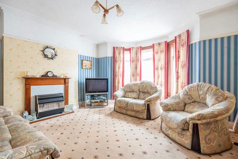 5 bedroom terraced house for sale, York Road, Great Yarmouth