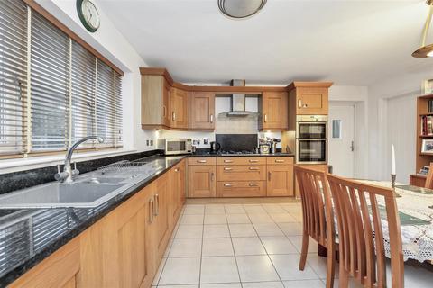 undefined, Manor Farm Drive, Beyton, Bury St. Edmunds