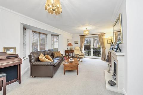 undefined, Manor Farm Drive, Beyton, Bury St. Edmunds