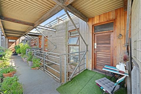 1 bedroom apartment for sale, New Crescent Yard, Acton Lane, Willesden, NW10
