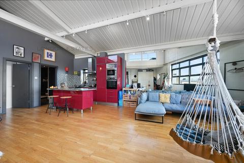 1 bedroom apartment for sale, New Crescent Yard, Acton Lane, Willesden, NW10