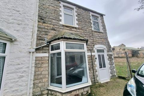 4 bedroom end of terrace house to rent, Gilbert Street, Barry, CF63