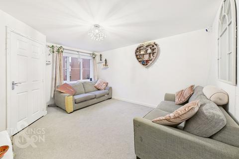 2 bedroom semi-detached house for sale, Sheppard Drove, Wymondham
