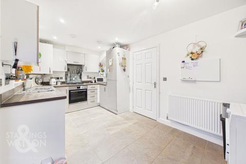 2 bedroom semi-detached house for sale, Sheppard Drove, Wymondham