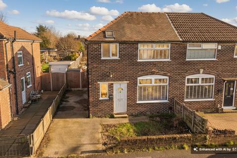 3 bedroom semi-detached house for sale, Silverdale Avenue, Irlam, M44