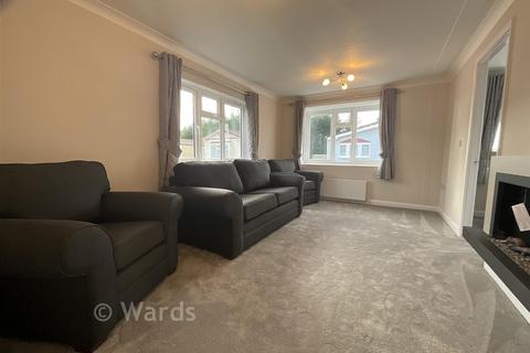 2 bedroom park home for sale, Shalloak Road, Broad Oak, Canterbury, Kent