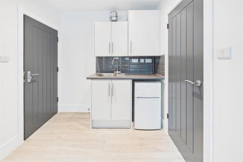undefined, Wyken Avenue, Coventry CV2