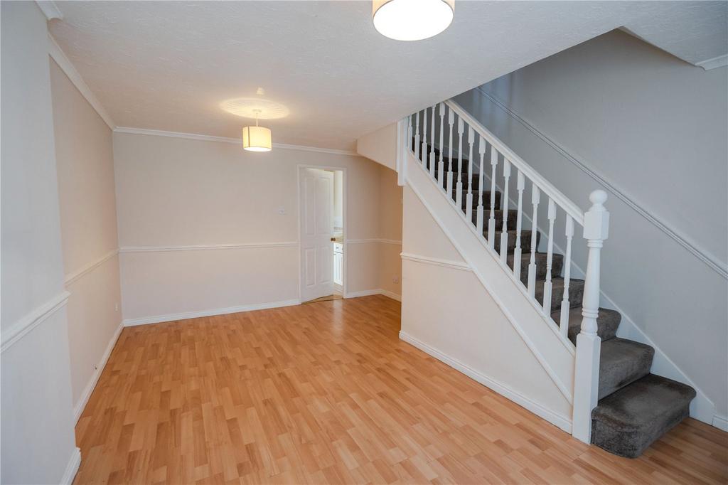 Living Room (2)