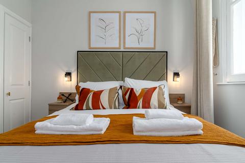 undefined, Queens Road, Clifton BS8