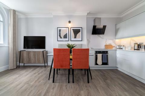 undefined, Queens Road, Clifton BS8