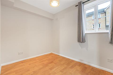 undefined, Chipstead Close, Sutton
