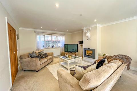 4 bedroom detached house for sale, Campkin Gardens, St Leonards-on-Sea, TN37