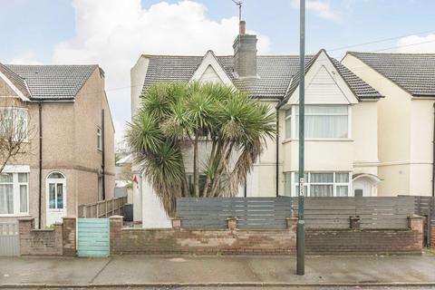 3 bedroom semi-detached house for sale, Harlington Road East, Feltham TW13