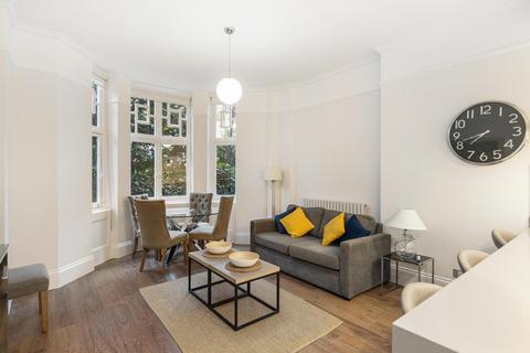 3 bedroom flat for sale, Bickenhall Mansions, Bickenhall Street, London W1U