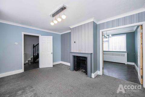 undefined, Havering Road, Romford, RM1