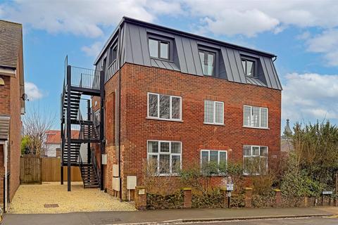 undefined, Royal Road, St. Albans