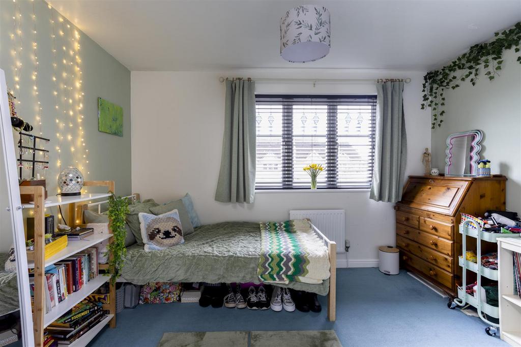 14 Blatchford court 7.jpg