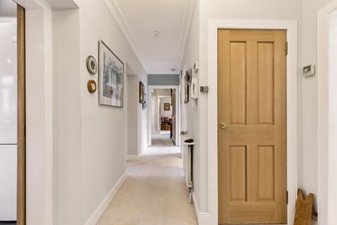 3 bedroom apartment for sale, Netherton Court, Newton Mearns, Glasgow