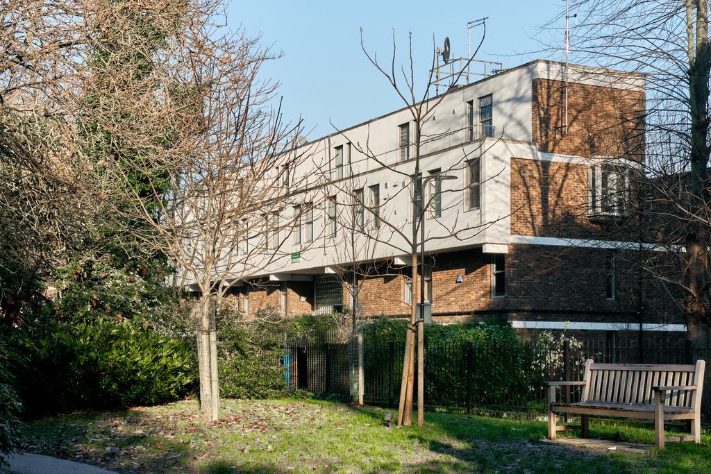 53577 - Upper Bardsey Walk The Modern House (26).jpg