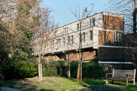 1 bedroom flat for sale, Upper Bardsey Walk II, London N1