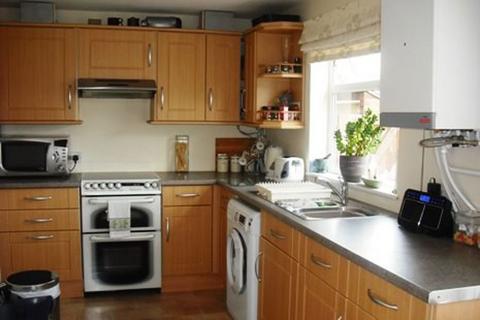 2 bedroom house to rent, HOLMES DRIVE, EASTERN GREEN, COVENTRY CV5 7DH