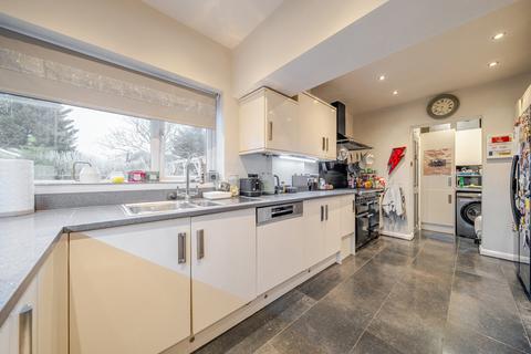 5 bedroom semi-detached house for sale, Midfield Way, Orpington