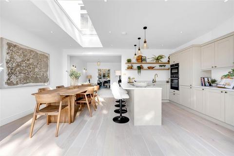 4 bedroom house to rent, Lexden Road, London W3