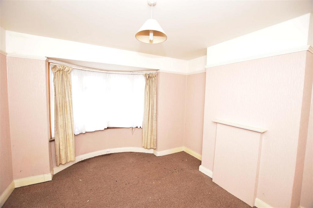 Bedroom 1 copy.jpg