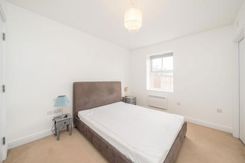 undefined, Beaumont Drive, Worcester Park KT4
