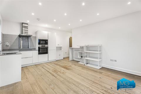 undefined, Flamstead End Road, Cheshunt, Waltham Cross, Hertfordshire, EN8