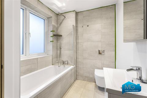 undefined, Flamstead End Road, Cheshunt, Waltham Cross, Hertfordshire, EN8