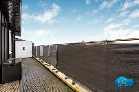 undefined, Flamstead End Road, Cheshunt, Waltham Cross, Hertfordshire, EN8