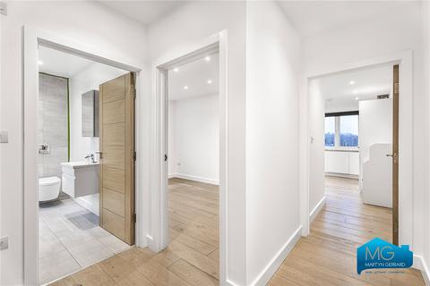 undefined, Flamstead End Road, Cheshunt, Waltham Cross, Hertfordshire, EN8