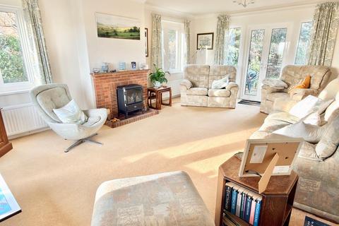 undefined, Tewkesbury GL20