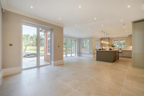 undefined, Critchmere Hill, Haslemere
