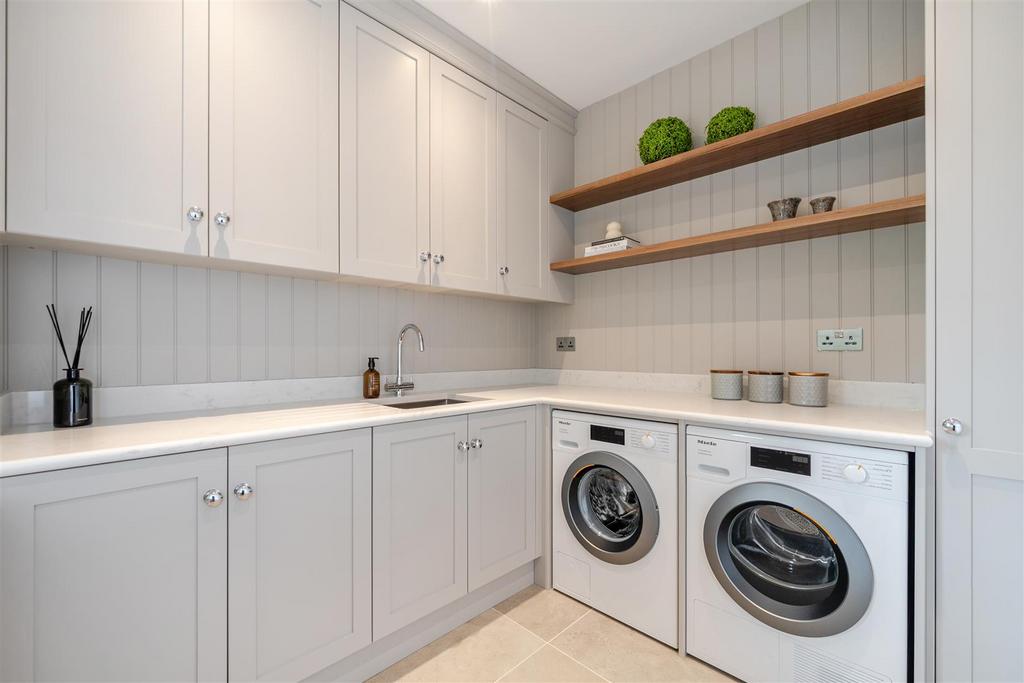 Utility Room.jpg