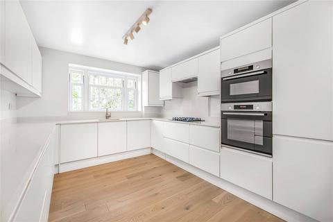 2 bedroom apartment to rent, Clifton Road, London, SW19