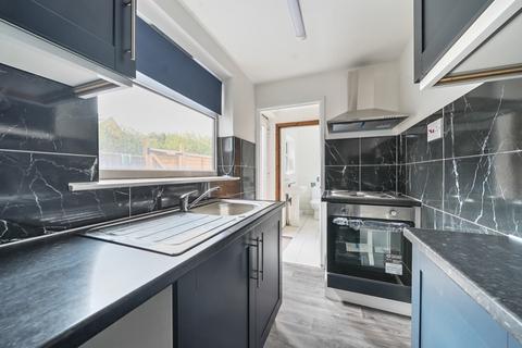 2 bedroom terraced house to rent, Shakespeare Street, Lincoln, Lincolnshire, LN5