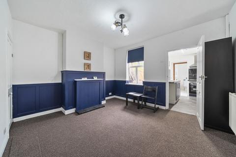 2 bedroom terraced house to rent, Shakespeare Street, Lincoln, Lincolnshire, LN5