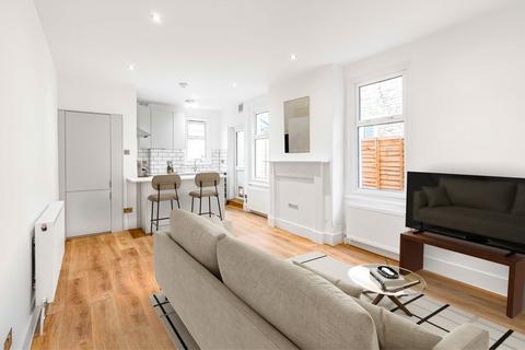 2 bedroom flat to rent, Kilmorie Road, London SE23