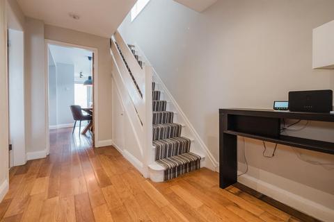 3 bedroom semi-detached house for sale, Daresbury Avenue, Altrincham
