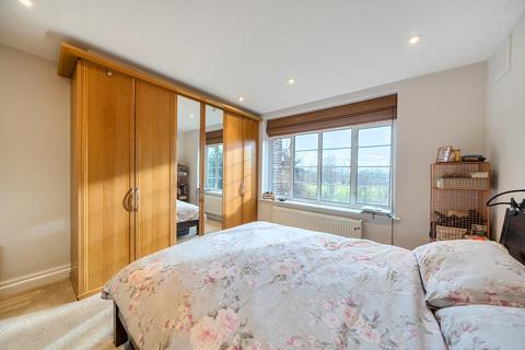 undefined, Wat Tyler Road, London
