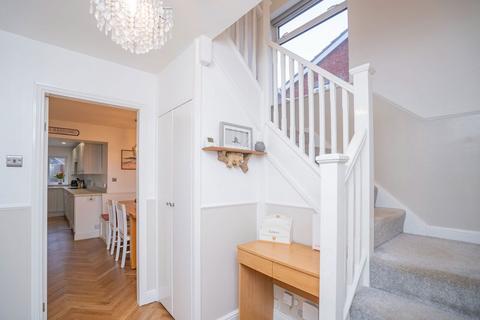 3 bedroom semi-detached house for sale, Tayson Way, Malvern, Worcestershire, WR14