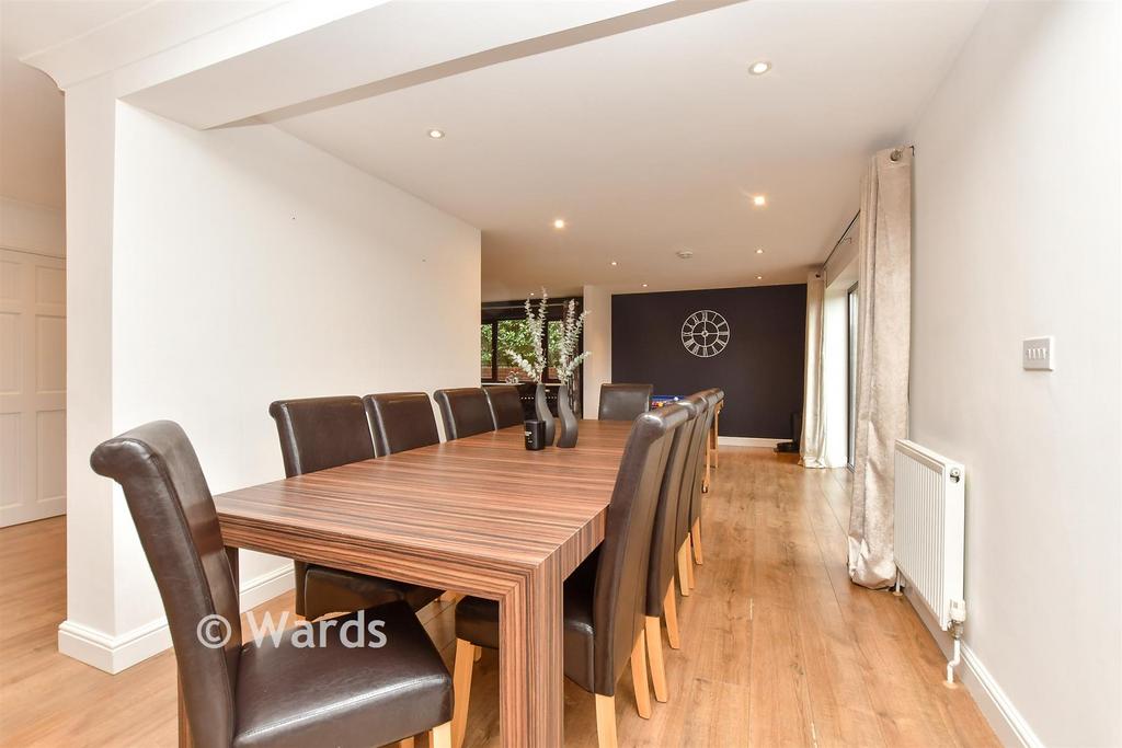 Dining/Family Area