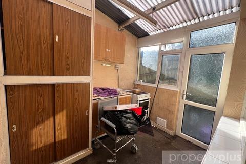undefined, Penmaesglas Terrace, Tonypandy, Rhondda Cynon Taff, CF40