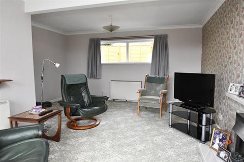 undefined, Truro TR3