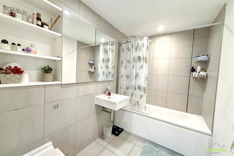 1 bedroom flat to rent, No 1 Street, London, SE18